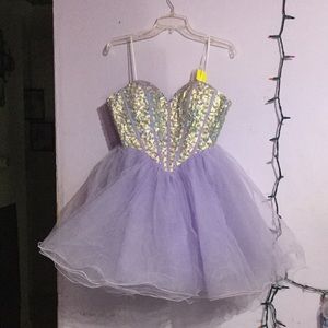 Strapless prom/homecoming dress